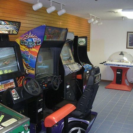 Amerivu Inn Warroad Екстериор снимка