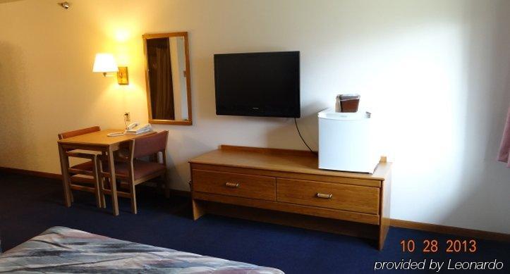 Amerivu Inn Warroad Екстериор снимка