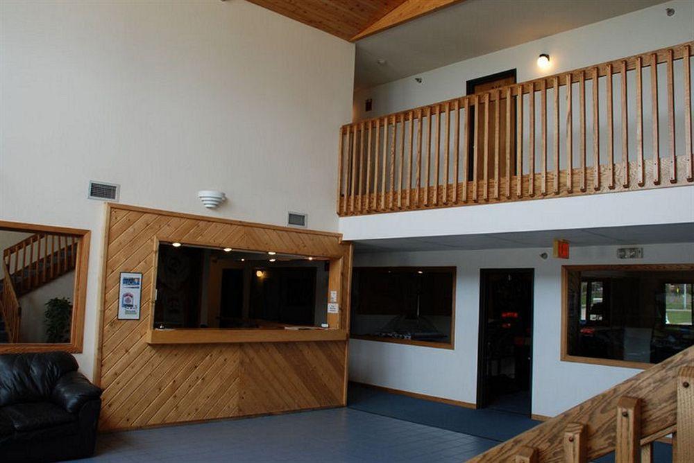 Amerivu Inn Warroad Екстериор снимка
