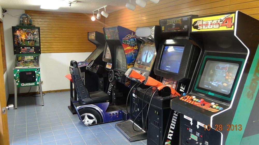 Amerivu Inn Warroad Екстериор снимка